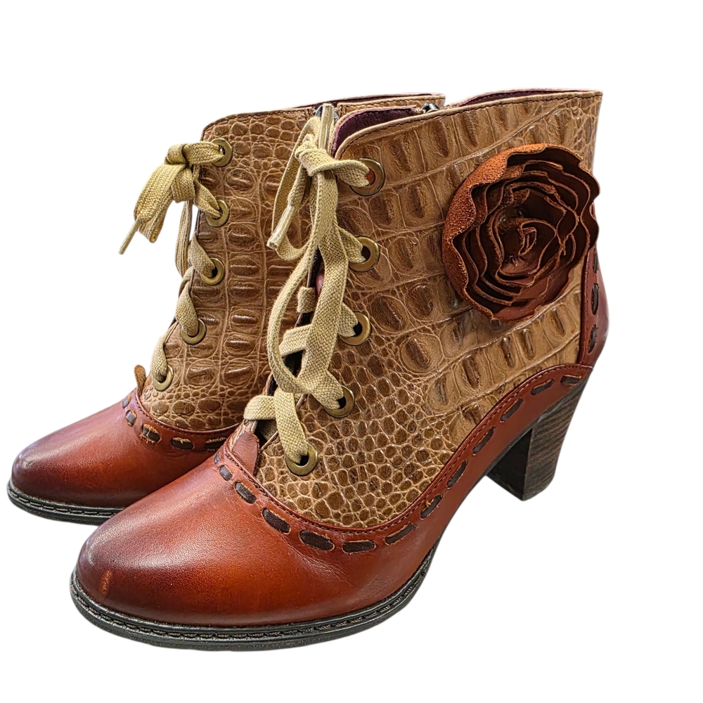 L'Artiste Suki Ankle Boot